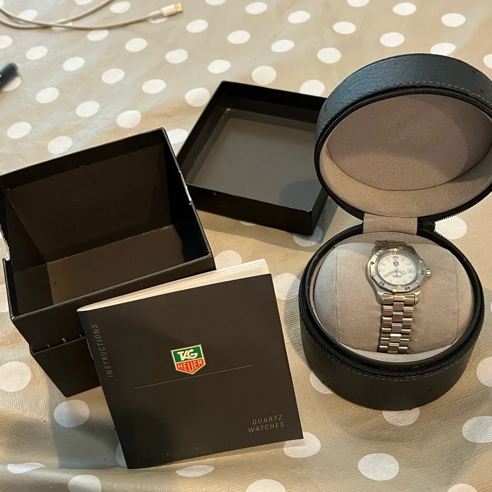 TAG HEUER PROFESSIONAL DIVING / SPORTS WATCH. - Picture 1 of 9